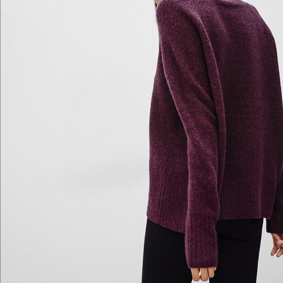 Community sweater - Picture 7 of 7